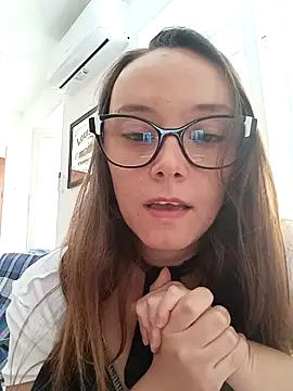 MissDiavoletta's Live XXX Chat
