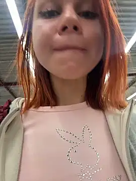 XXX chat uživo modela RosieSecret