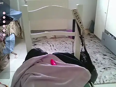 Impression222 élő XXX-chatje