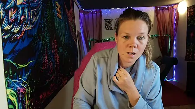 CallMeMaria webcam show