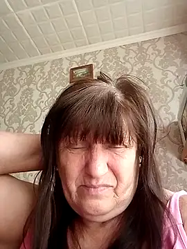 Apeesynka55211's Webcam Show
