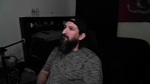 DevilPup75_ live XXX chat