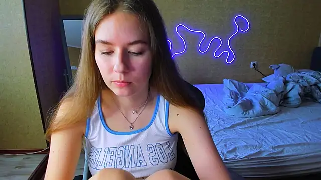 EmilyPaw's Live XXX Chat