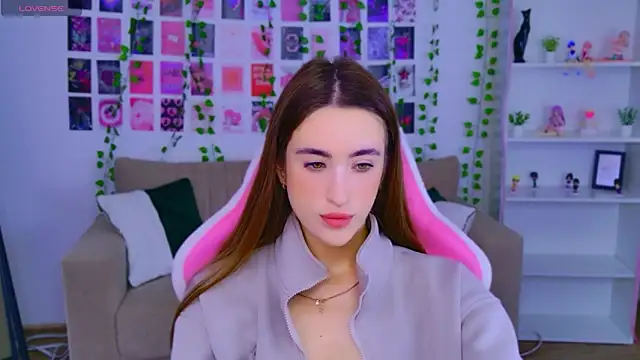 MadisonRen Adlı Modelin Canlı XXX Sohbeti