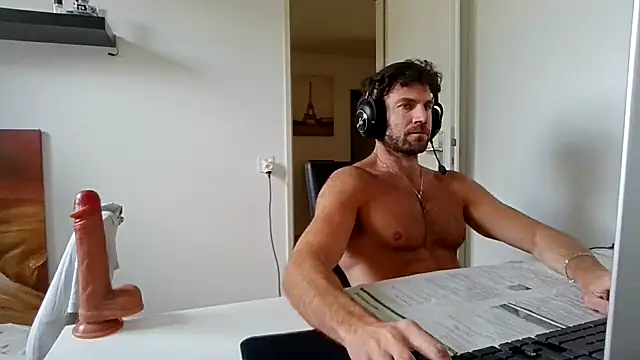 Онлайн чат XXX alpha-hunk