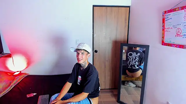 Darwinstark_ Webcamshow