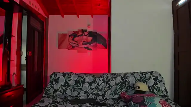 Chat +18 de Vlad__night ao vivo
