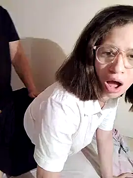 AmazingFuckCam69 网络视讯表演