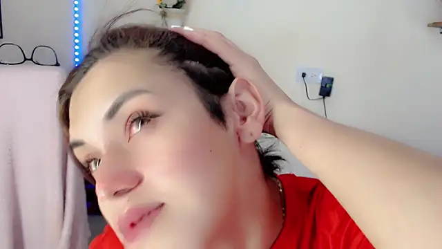 Chat +18 de NathalialLooes ao vivo