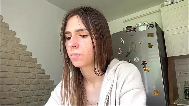 ZaraGuyette Webcam-Show