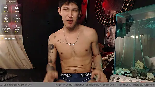 Czat XXX na żywo – Godly_huan