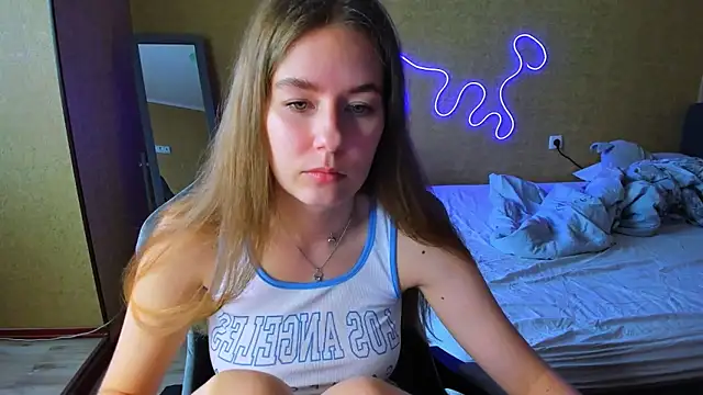 EmilyPaw's Live XXX Chat