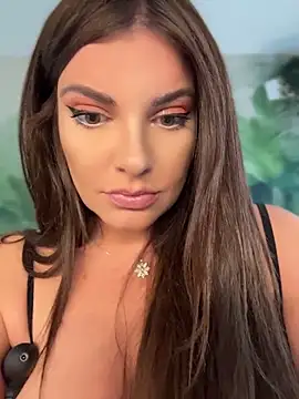 دردشة JessicaFlame الجنسية المباشرة