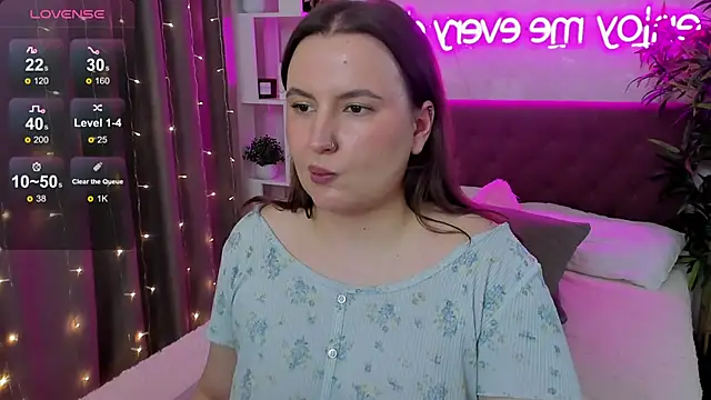 Chat XXX en directo de FeralPeach