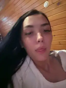 HoTMiA666 Chat XXX in diretta