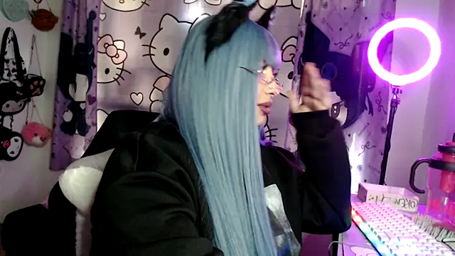 lussyevans24's Live XXX Chat