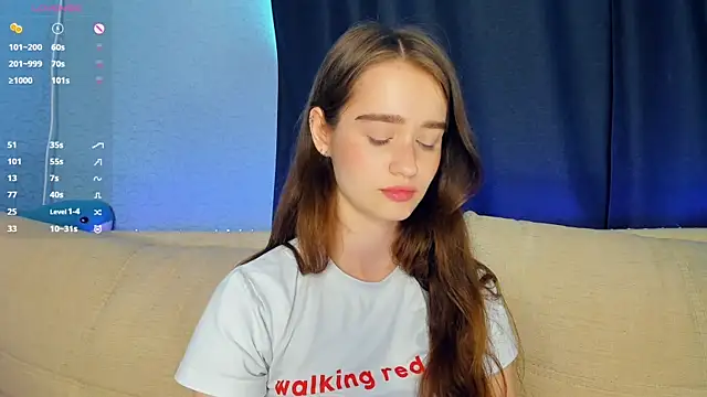 lovelyalivia Adlı Modelin Web Kamerası Şovu