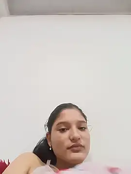 Sweet_Innocence_'s Webcam Show