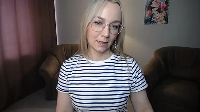 Онлайн чат XXX Ava_Elior