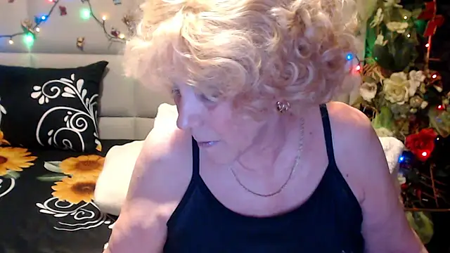 Chatroom XXX en direct de HappyWomanOn