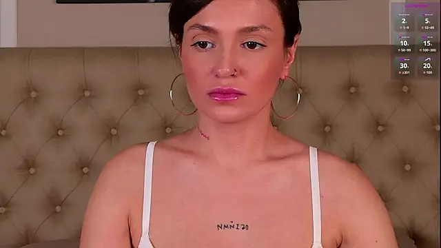XXX chat uživo modela Alexa_Stain