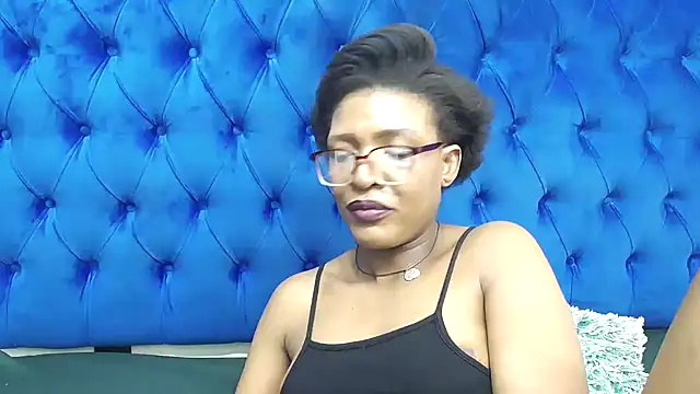 SpicyQueenxxxx's Live XXX Chat
