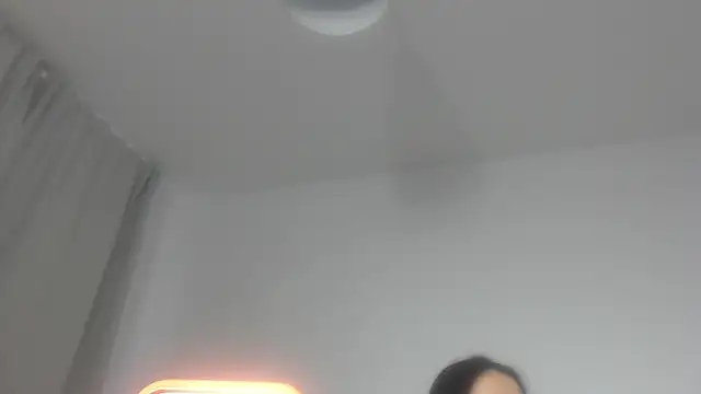 Layla23a 라이브 XXX 채팅