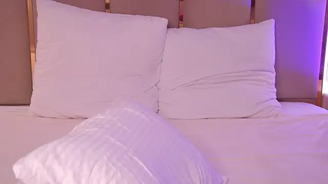 CindyMil's Live XXX Chat