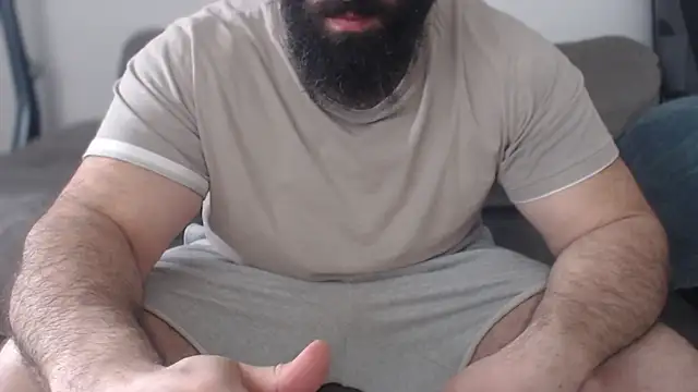 عرض كام hugemachohandsome
