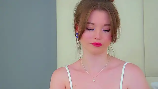 KeiraAsti Live XXX-Chat