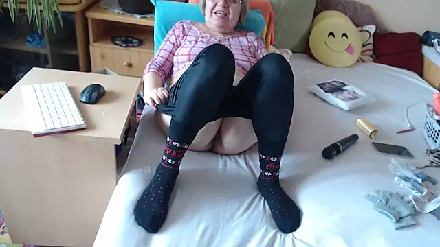 Chatroom XXX en direct de Dorina