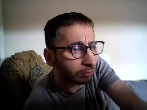 HoundingIniquity's Live XXX Chat