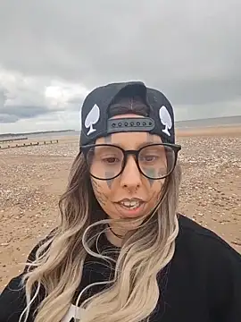 Chat XXX en directo de ThatAltGirl