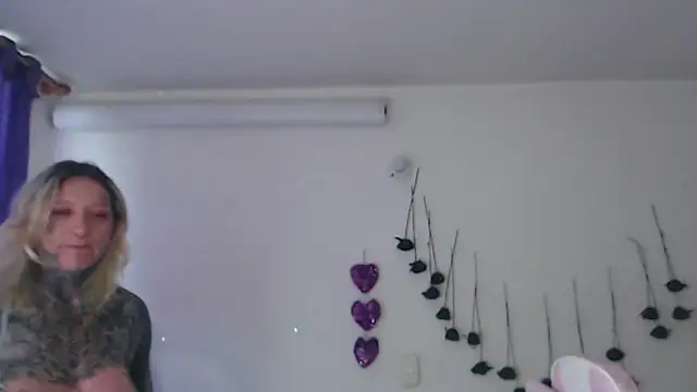 SLOPPYTITSS লাইভ XXX চ্যাট
