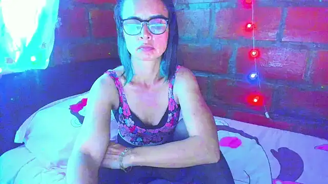 BrianaGarner – Live XXX-chat