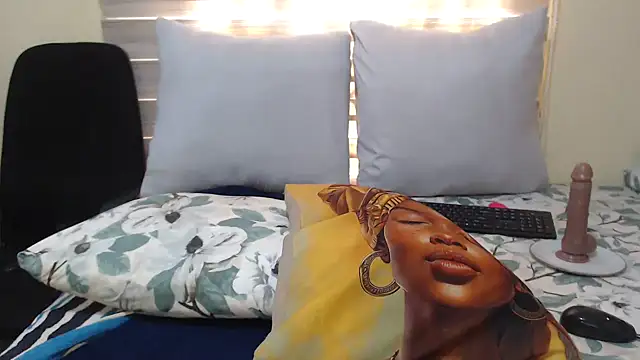 Foxybrownxx1's Live XXX Chat