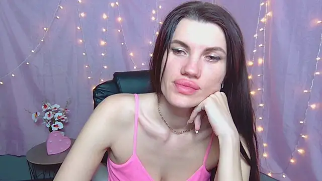 Онлайн чат XXX MilaLoona