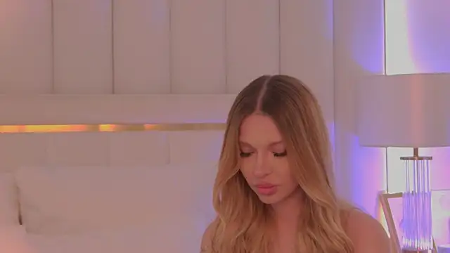 AriellaMelo Adlı Modelin Canlı XXX Sohbeti