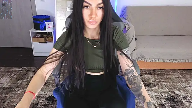 AnacondaOnn Chat XXX live