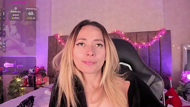 LanaMills_'s Live XXX Chat
