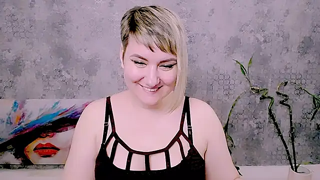 Živý XXX chat Djullia