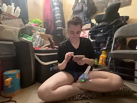 Snowbunnycake_131: вебкам-шоу