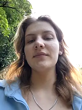 mooniekiss' Live XXX Chat