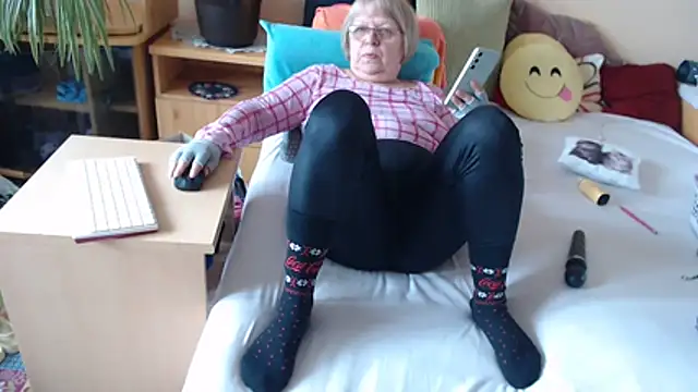 Dorina Chat XXX live
