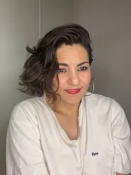 eva_luz Adlı Modelin Canlı XXX Sohbeti