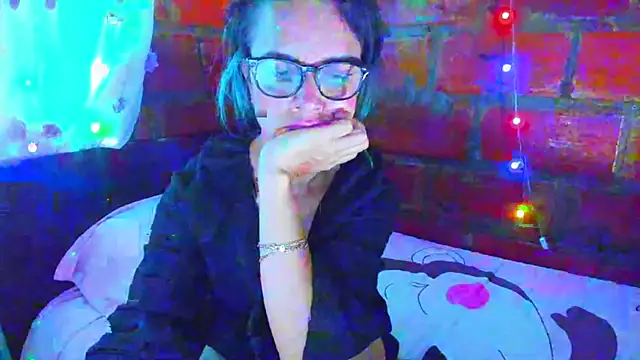 BrianaGarner Live XXX Chat
