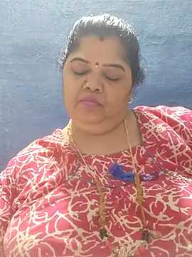 tamilthanushri's Live XXX Chat