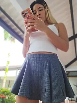 Pretty_roxxyy's Live XXX Chat