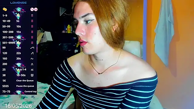 CALL_me_goddess élő XXX-chatje