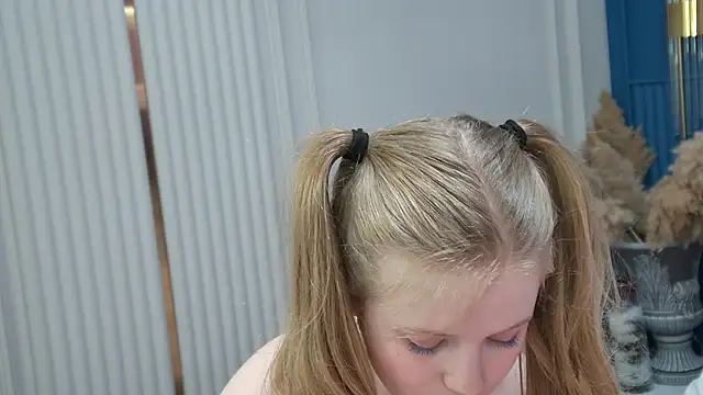 LilianHowards লাইভ XXX চ্যাট